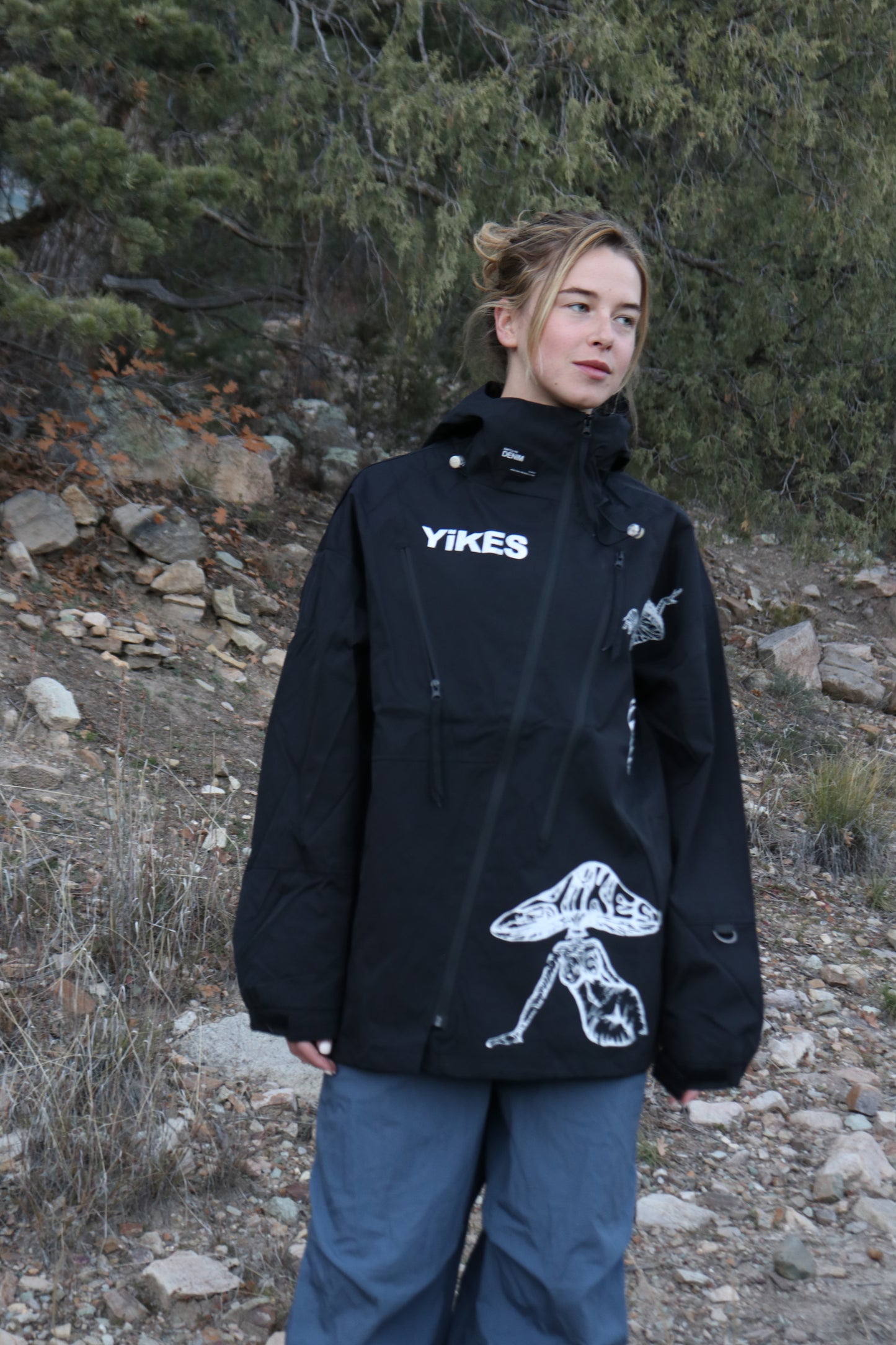 Black Light Shell Multiprint